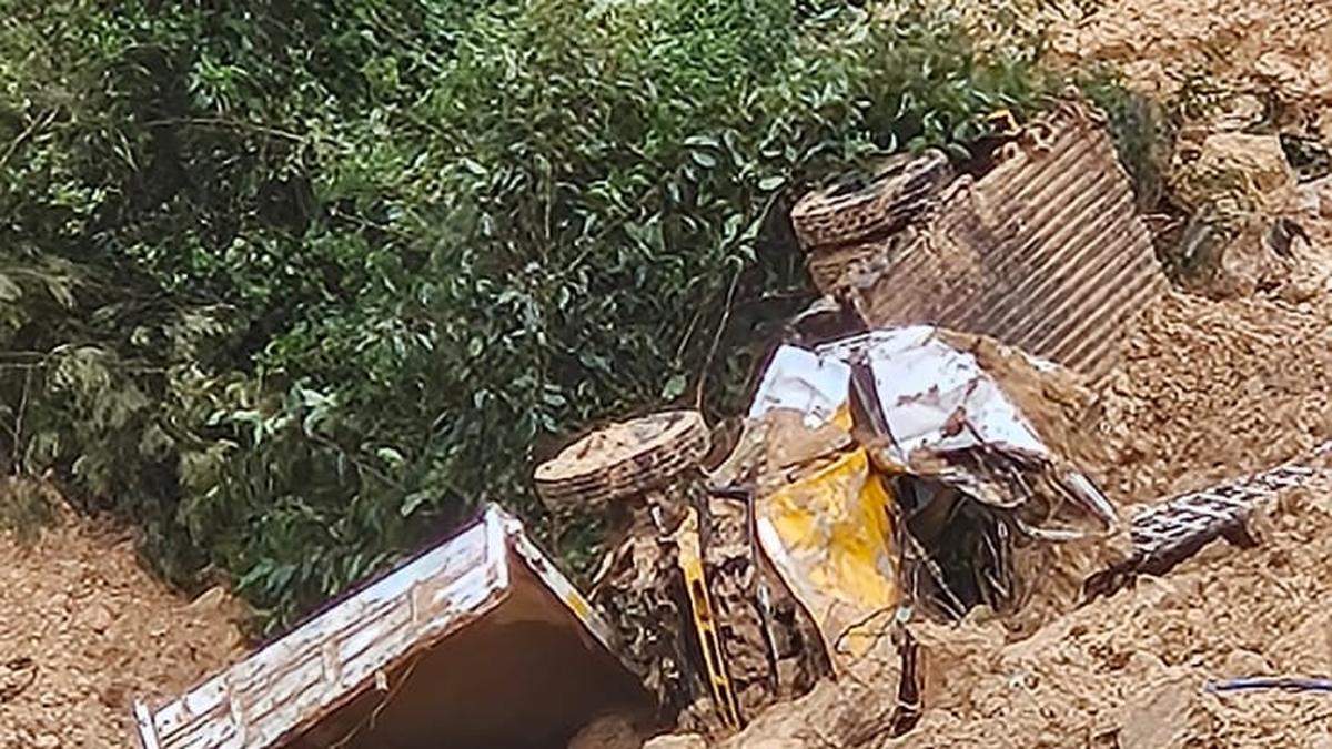 Lorry driver killed in Munnar landslide