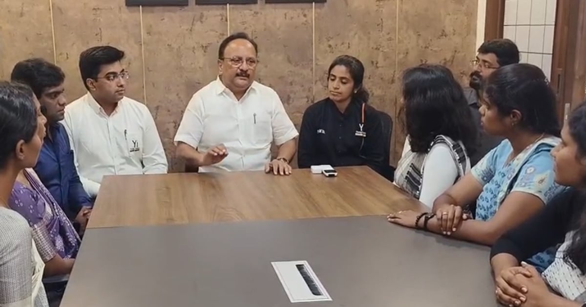 Students internship training with Coimbatore MP