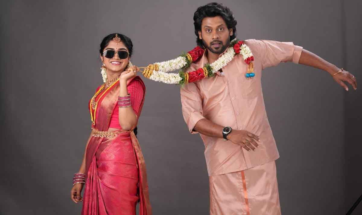 Aan Paavam Pollathathu Tamil Movie Review