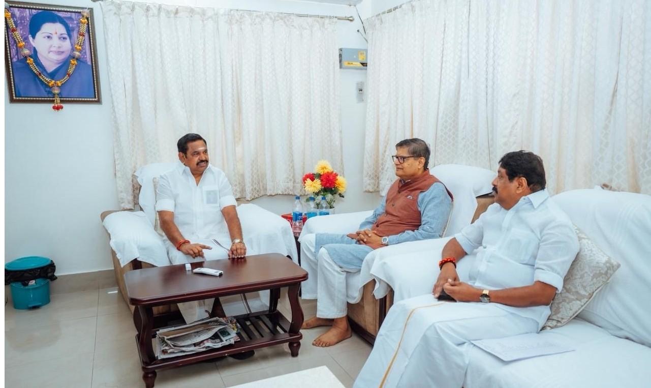 Baijayant Panda met eps and welcomed for madurai bjp conference