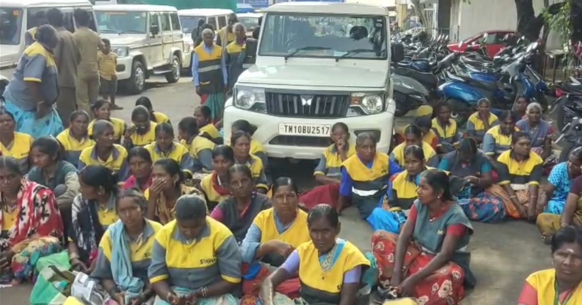 Tiruppur sanitation workers on strike for 2nd day