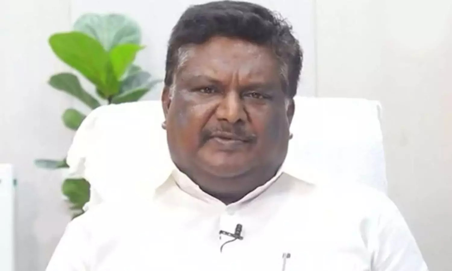 27 people including minister sivasankar acquitted