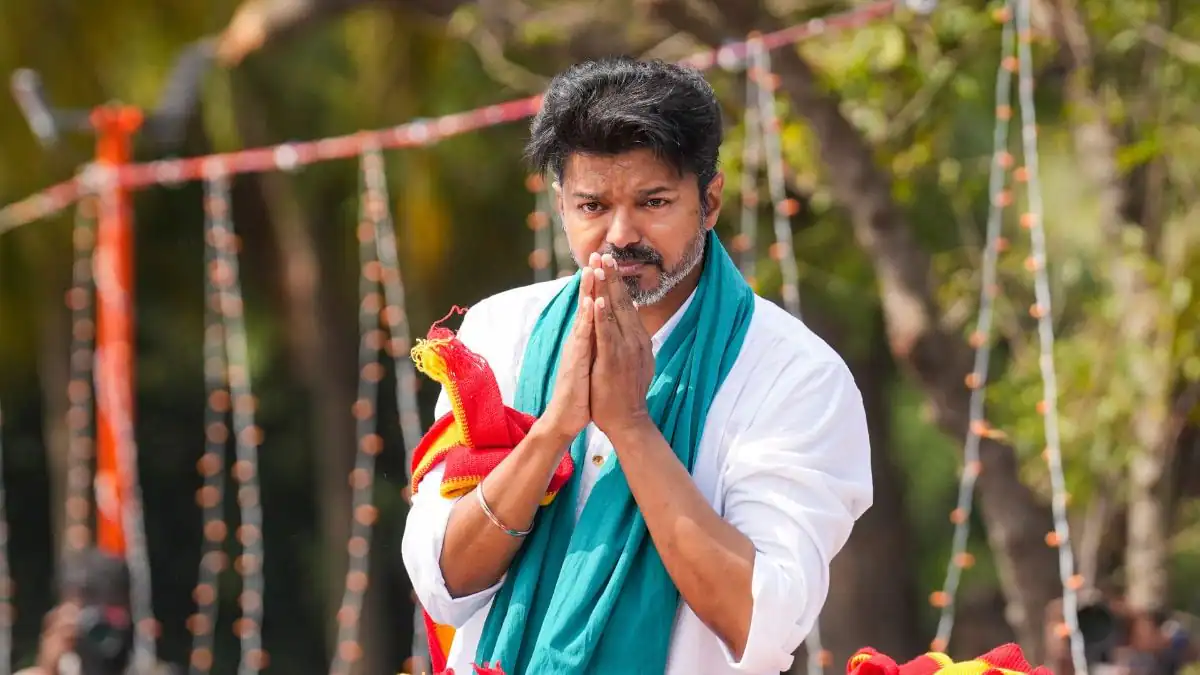 tvk vijay sent letter to karur stampede families