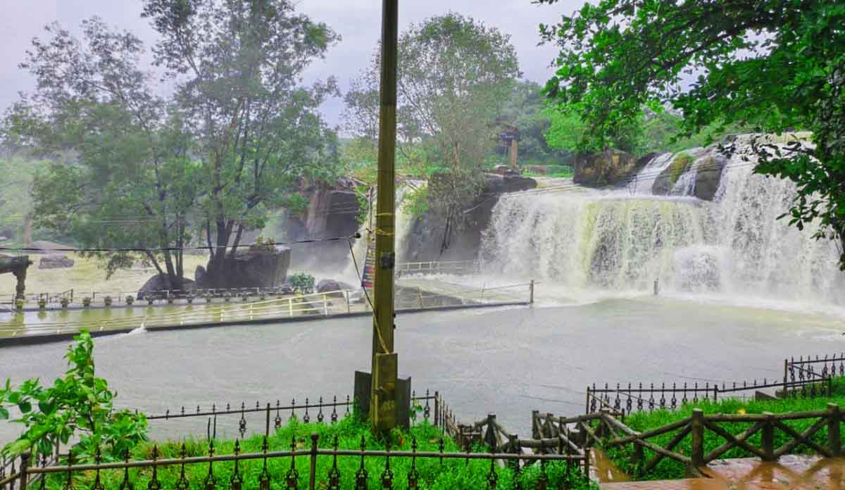 Chance of heavy rain in southern districts