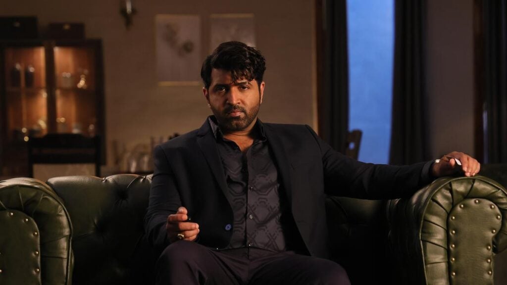 Retta Thala Movie Review