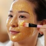 Honey for glowing skin and how to use it