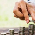 How much interest will you earn if you deposit 2 lakh in Fixed Deposit with PNB