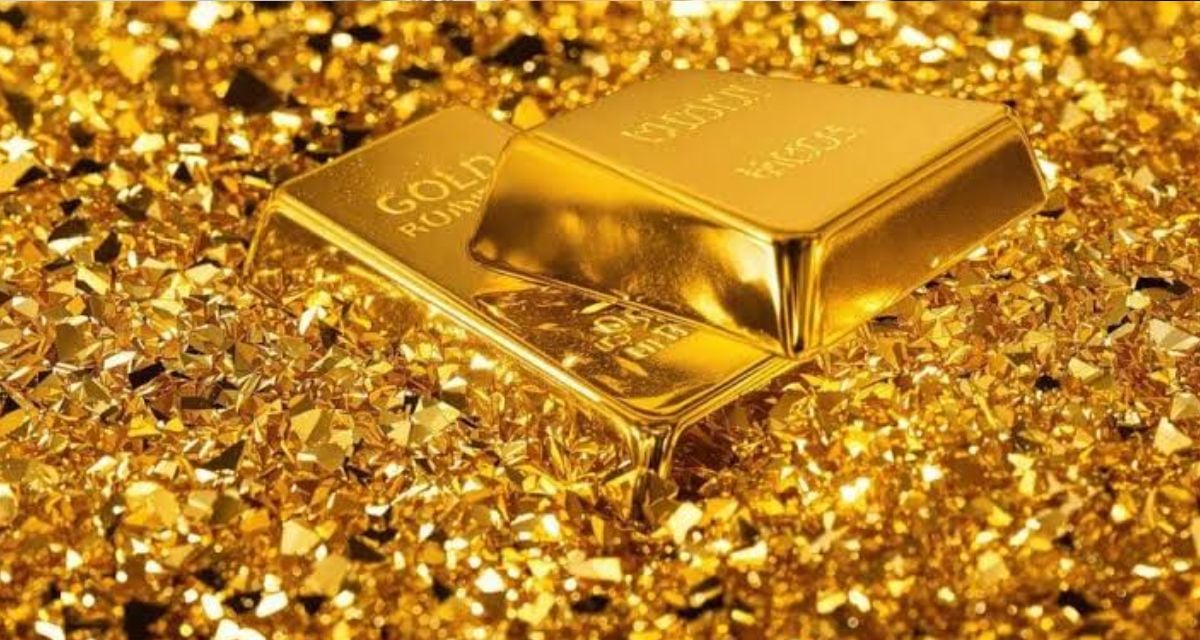 Gold prices plunged 12 percent in June falling below 4000 dollars