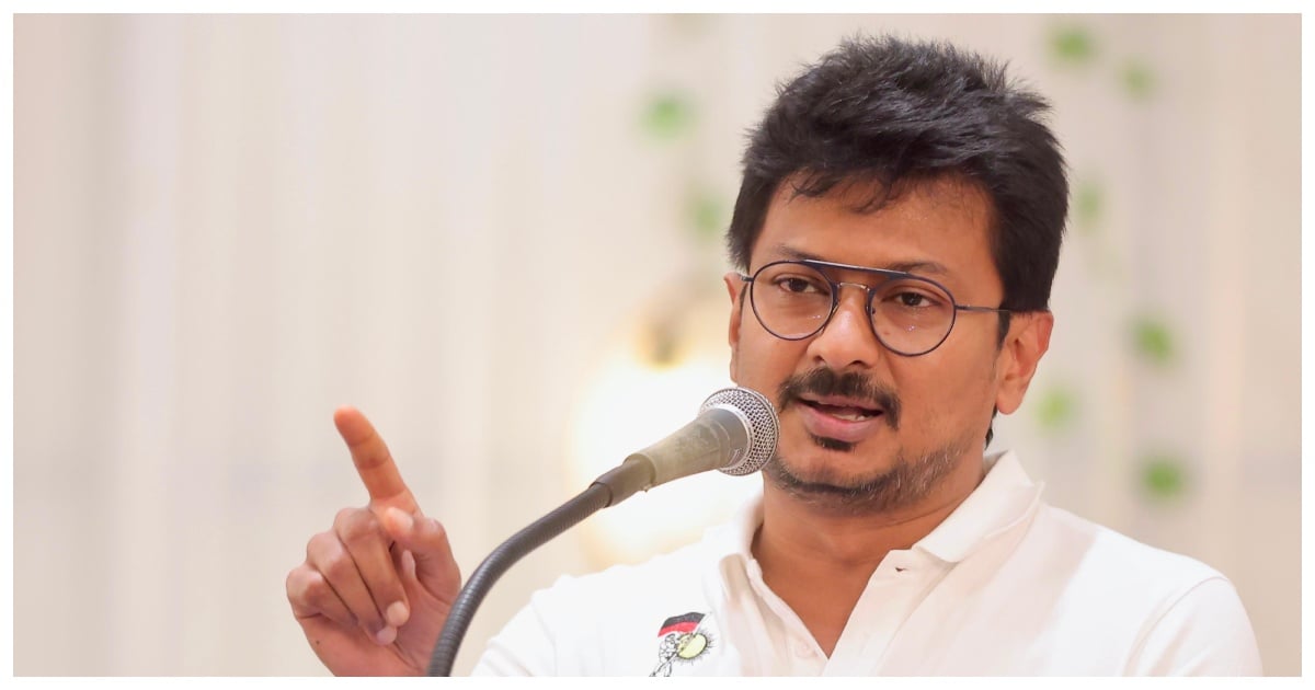 விஜய் அரசின் ஆணவமும் கோமாளித்தனமும்- உதயநிதி தாக்கு! Arrogance,buffoonery of Vijay govt: Udhayanidhi attacks