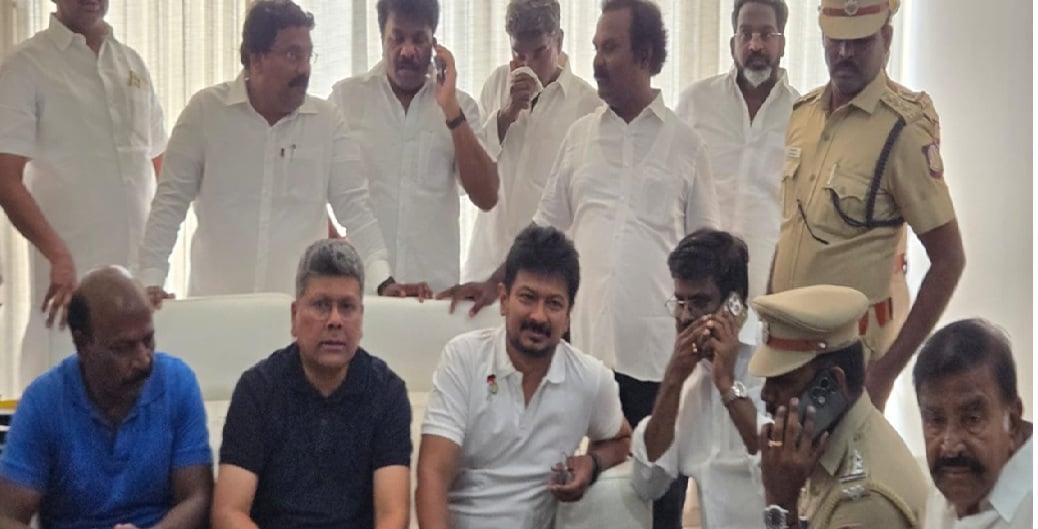 நீதிபதி அறிவுறுத்தலுக்கு பின் உதயநிதி வீட்டில் நடந்தது என்ன? What happened at Udhayanidhi house