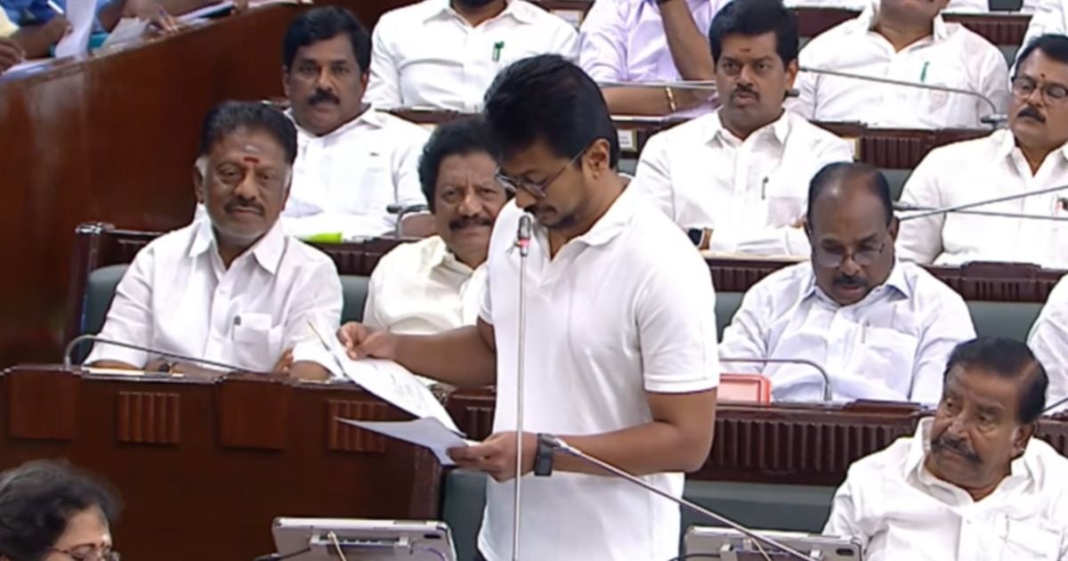 ரிவர்ஸ் கியரில் சட்டம் ஒழுங்கு..  தாய்மாமன் ‘காது குத்து’ திட்டமா? - விஜய்யை விளாசிய உதயநிதி - udhayanidhi stalin criticizes tvk