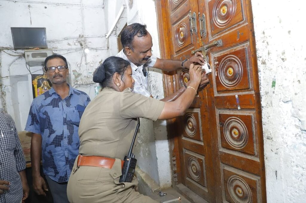 police teams constituted to probe thanjavur liquor deaths