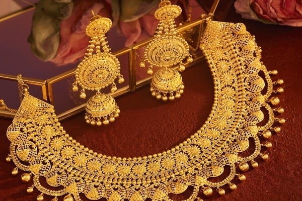 gold and silver price today 18-10-2023