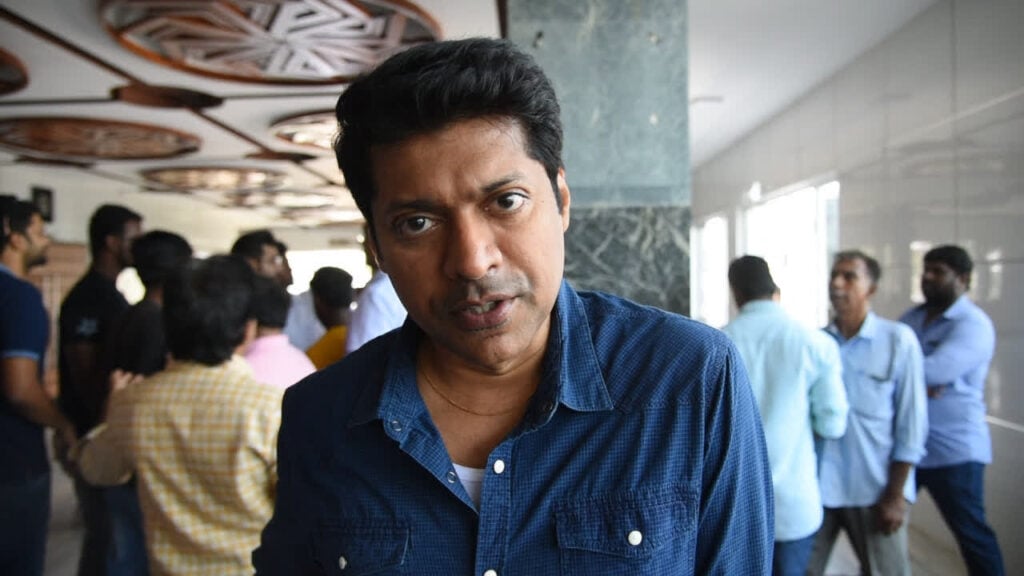 magizh thirumeni director ak 62 movie