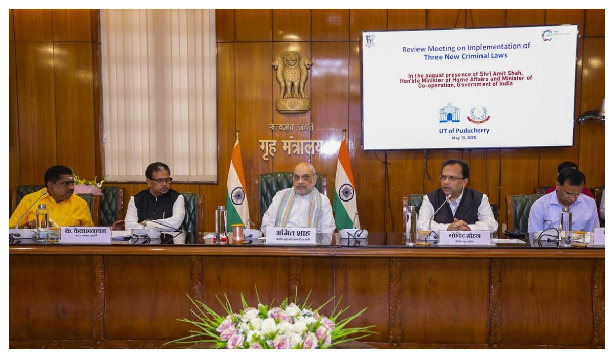 Amit Shah ordered FIR should be Tamil