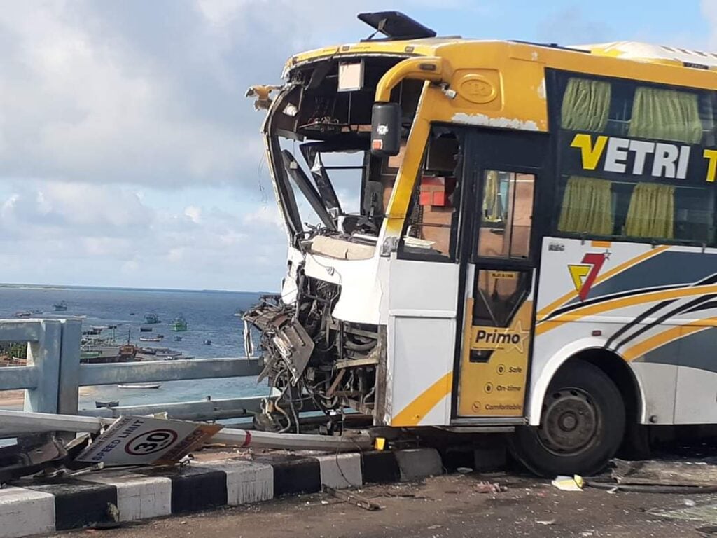 collision between buses pamban bridge rameswaram