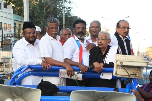 thirumavalavan human chain protest