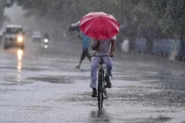 heavy rain in 12 districts