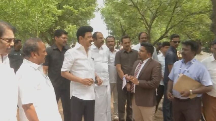 mkStalin conducts field inspection at Virunagar cracker factory!