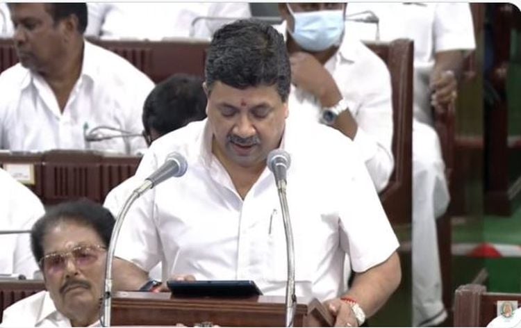 Govt job only if pass in tamil