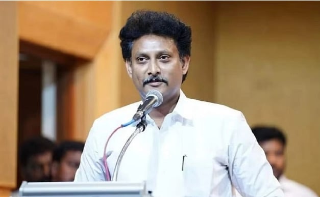 minister anbil mahesh hospital