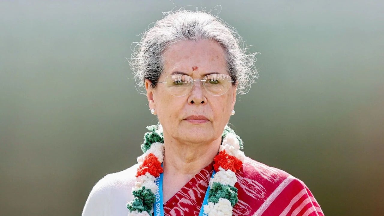 'A true champion': Leaders greet Sonia Gandhi on her 78th birthday!