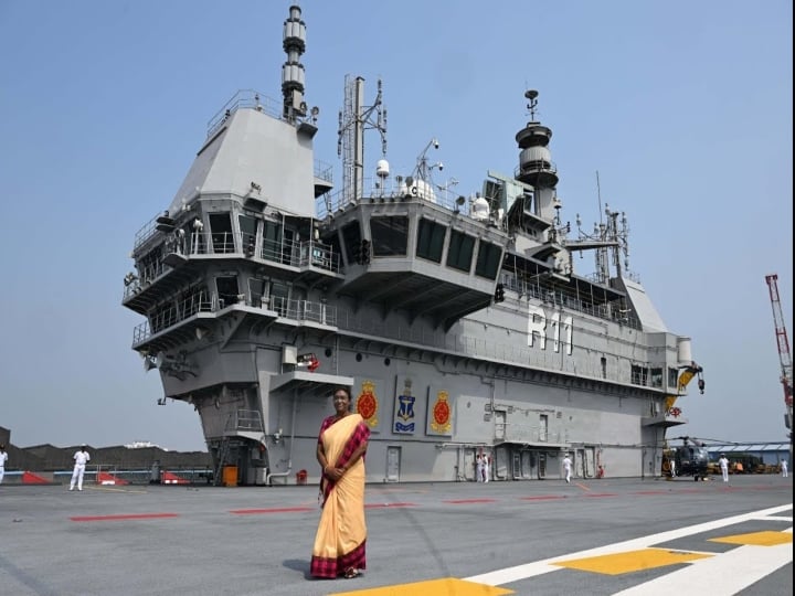 Ban on tourists in Kanyakumari