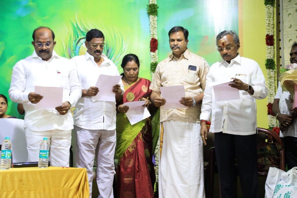 Iyengar Trustee Minister Sekarbabu on Stalin selection