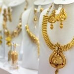 Gold Rate: No change in gold price.... Savaran closes to Rs.55000!