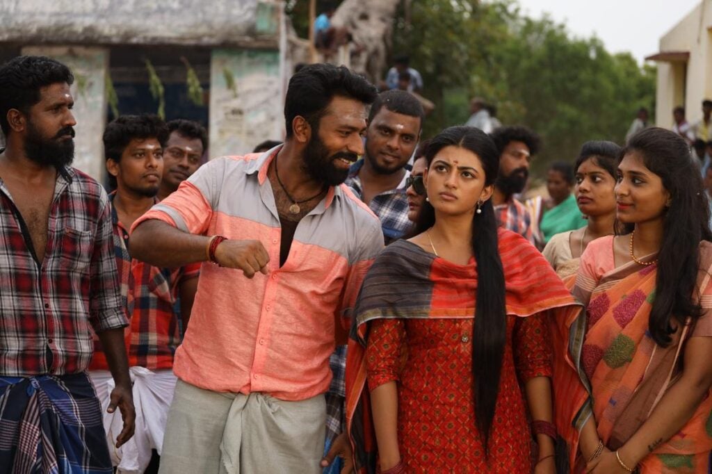 raavana kottam movie review