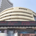 Share Market: Falling Sensex and Nifty points... Rising gold and silver prices!
